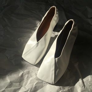 lovely white pumps